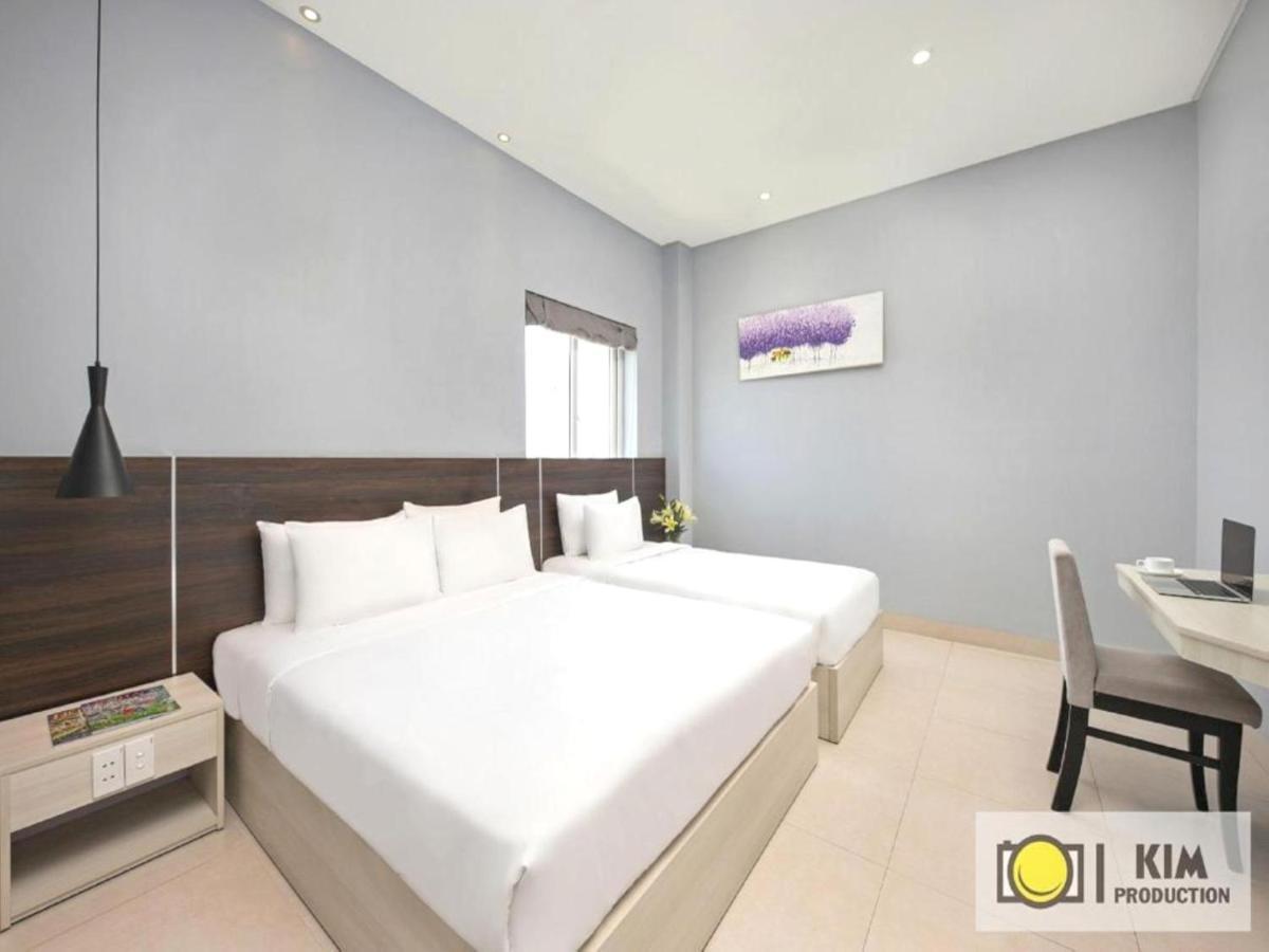 Capital O 1200 Salem Riverside Hotel Da Nang Exterior photo